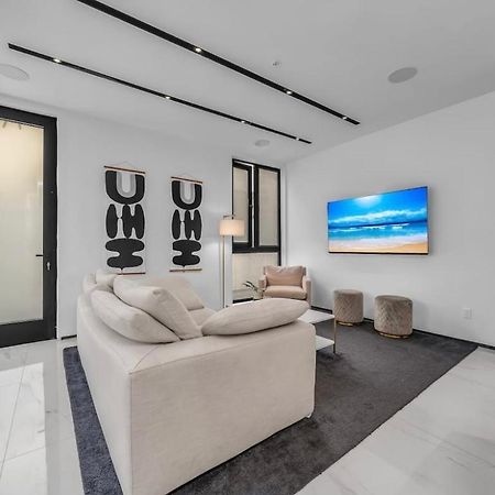 Belarus Apartman Nairobi Kültér fotó