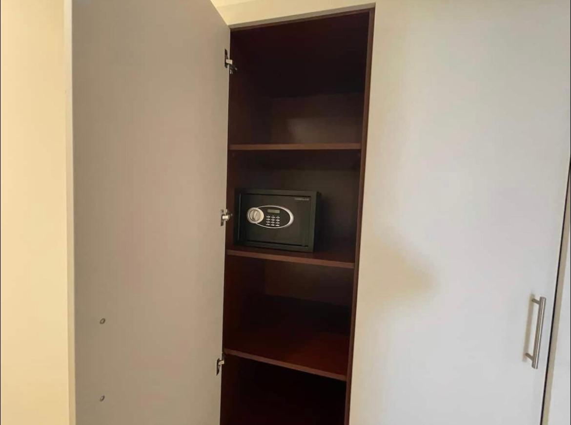 Belarus Apartman Nairobi Kültér fotó