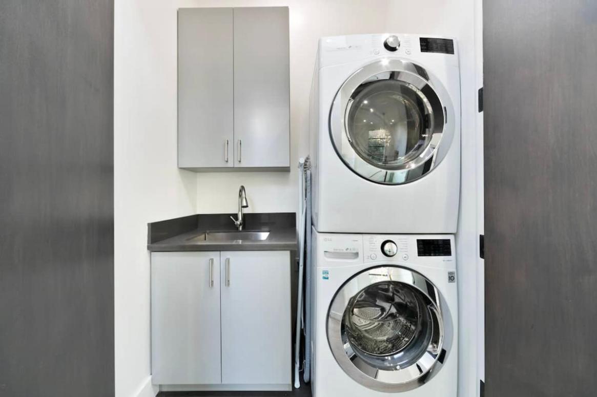 Belarus Apartman Nairobi Kültér fotó