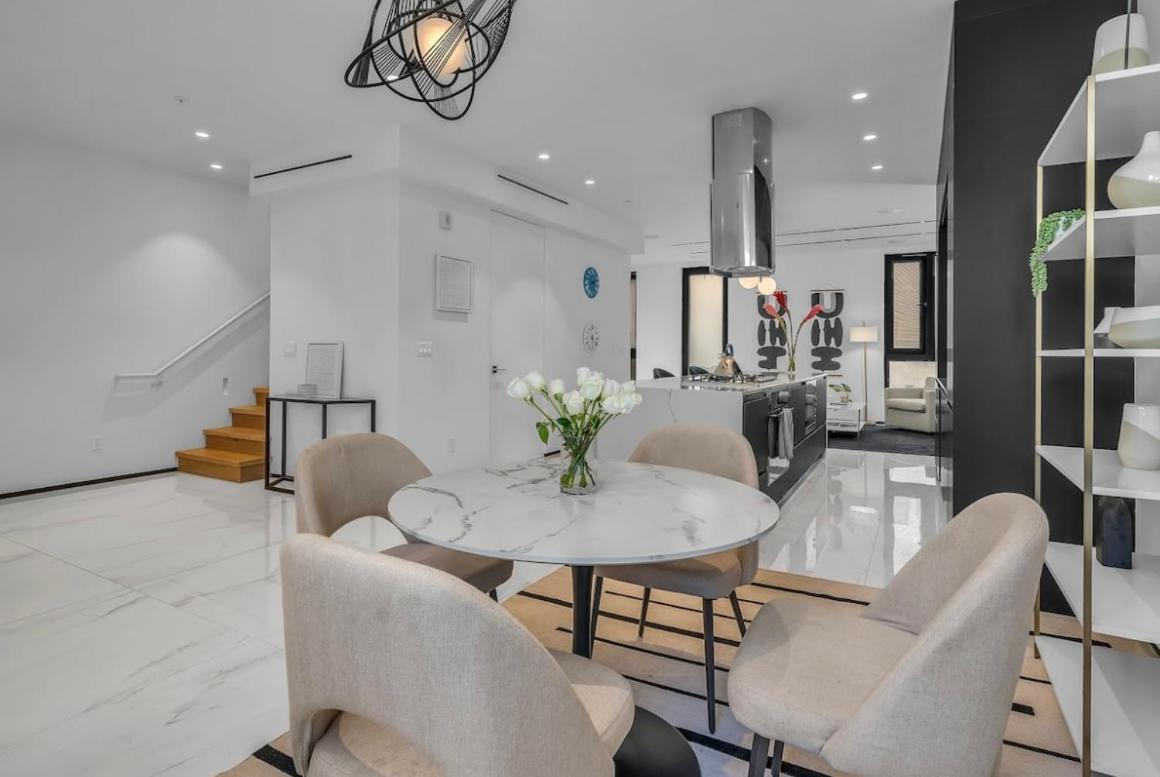 Belarus Apartman Nairobi Kültér fotó