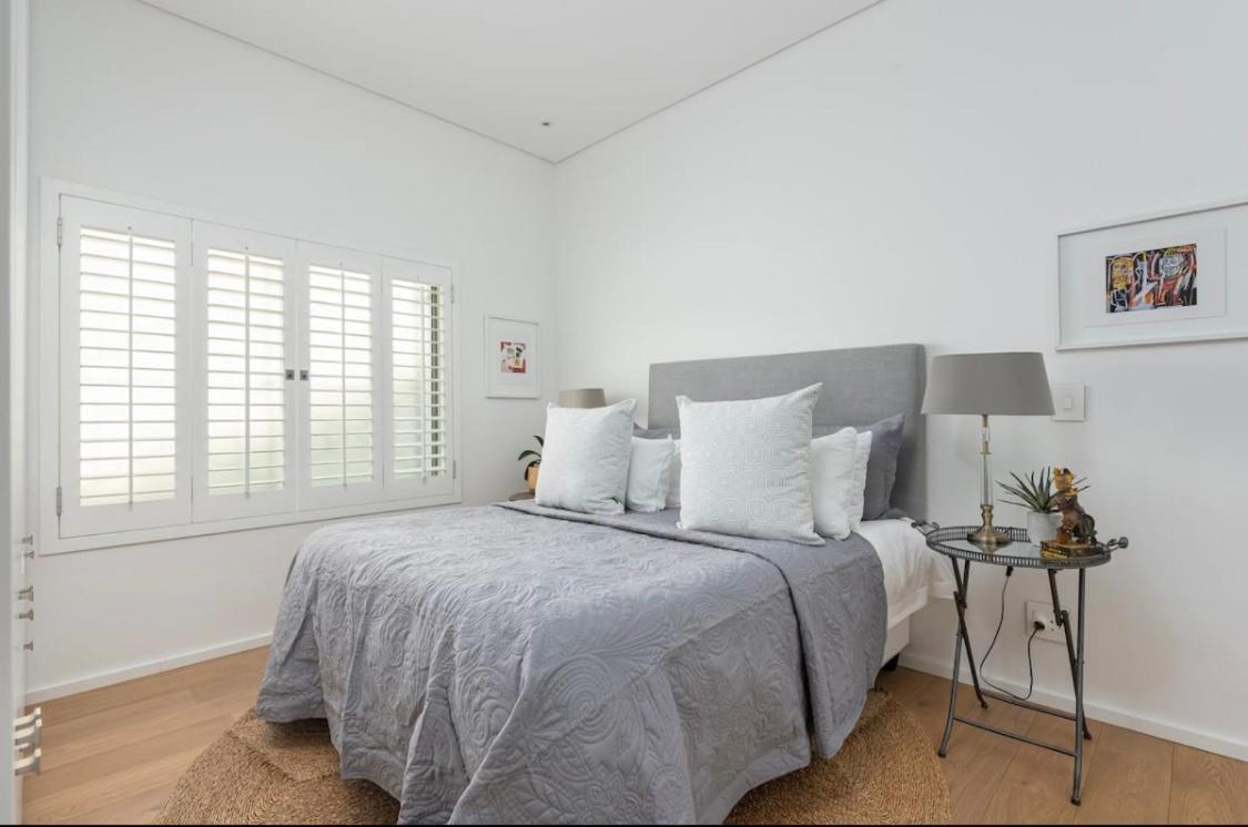Belarus Apartman Nairobi Kültér fotó